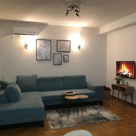 Apartment Apartman Park *